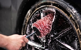 Βούρτσα καθαρισμού τροχών μακρυά 7011013 MAXSHINE 09 Βούρτσα καθαρισμού τροχών μακρυά 7011013 MAXSHINE 09